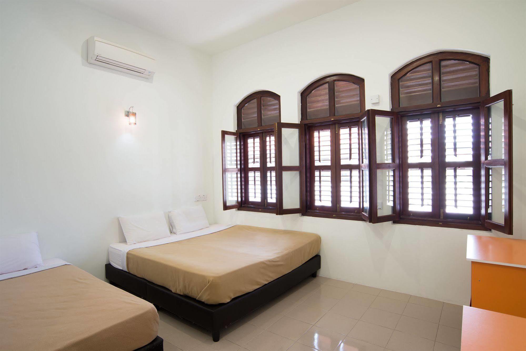 Malabar Inn Penang George Town Bagian luar foto